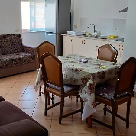 Home Vlora דירה